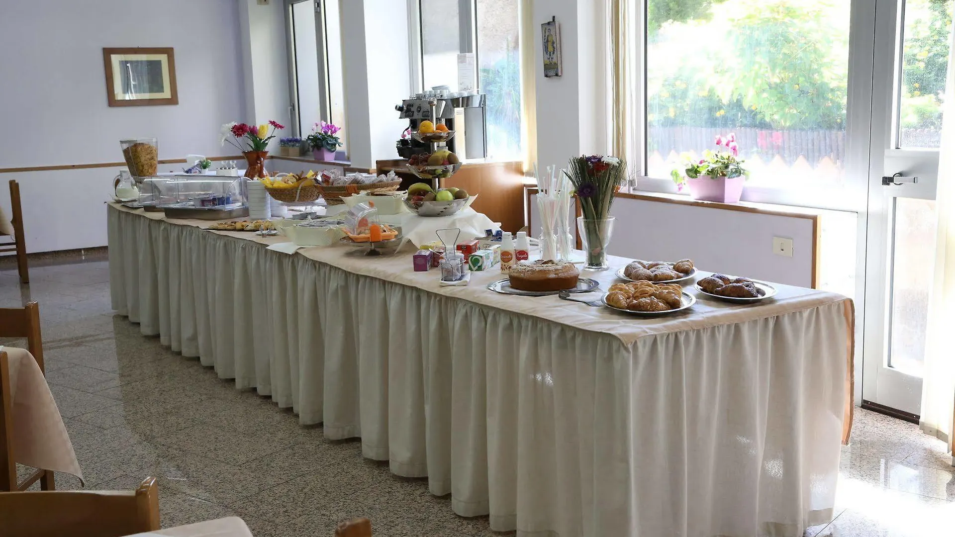 Hotel Villa Mater Catania 2*,  Italy