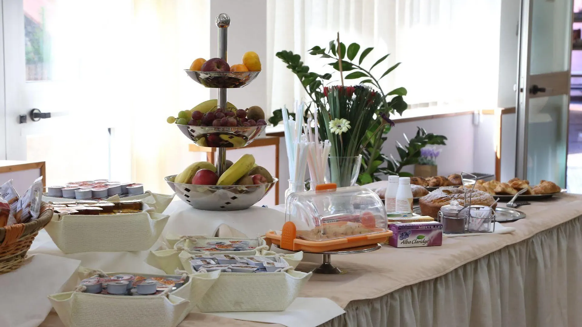 **  Hotel Villa Mater Catania Italy